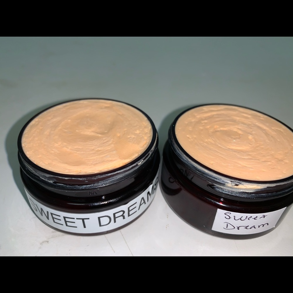 SWEET DREAMS body butter